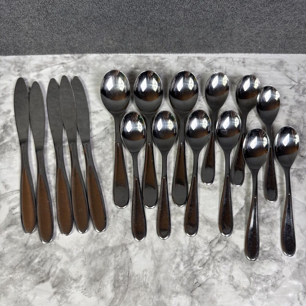 Set Of 17 Tools Of The Trade “Aragon” Stainless Flatware Table Tea Spoon Knives